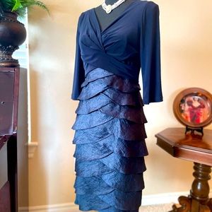 Adrianna Papell. Navy blue cocktail/formal/wedding dress. Size 6. Below knee.